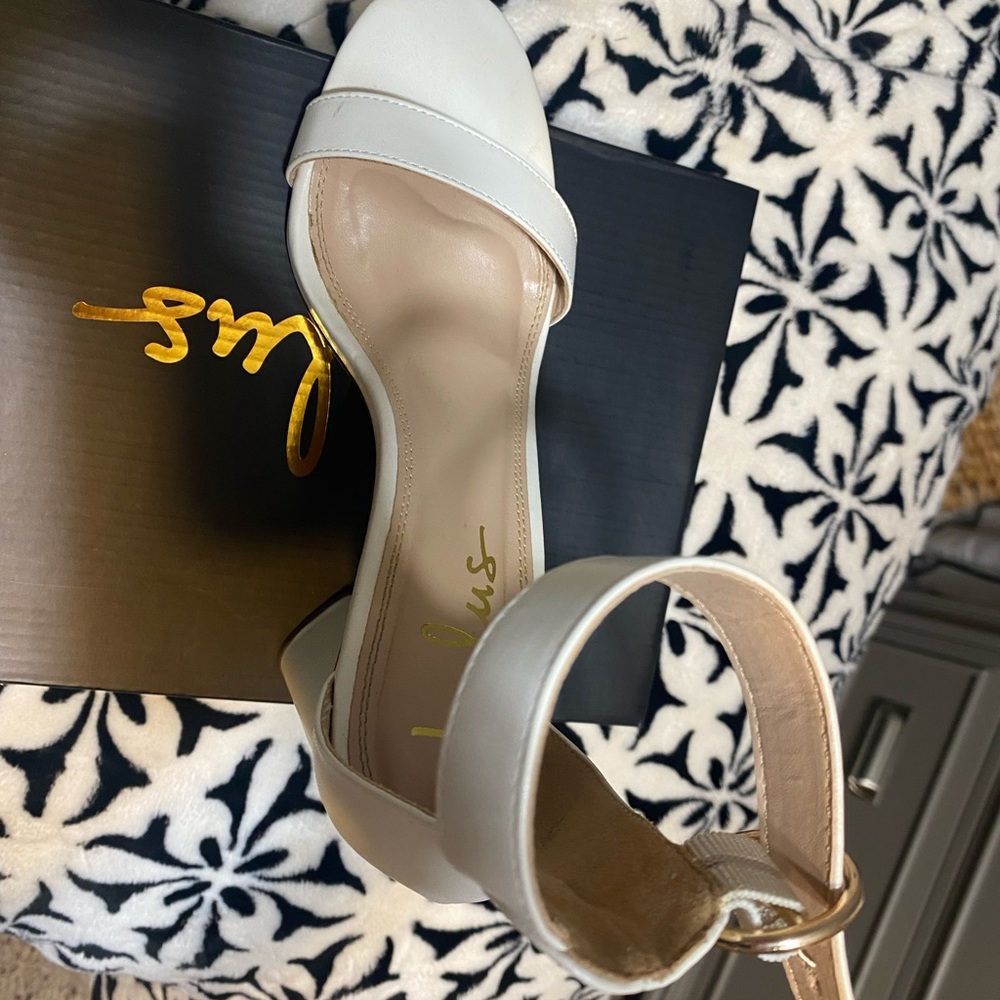 Lulus size 9 shoes worn once white heels and brand new satin blue 4” heels